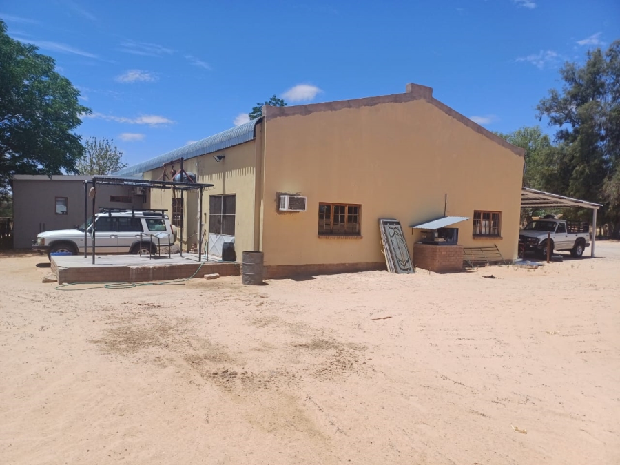 2 Bedroom Property for Sale in Askham Northern Cape